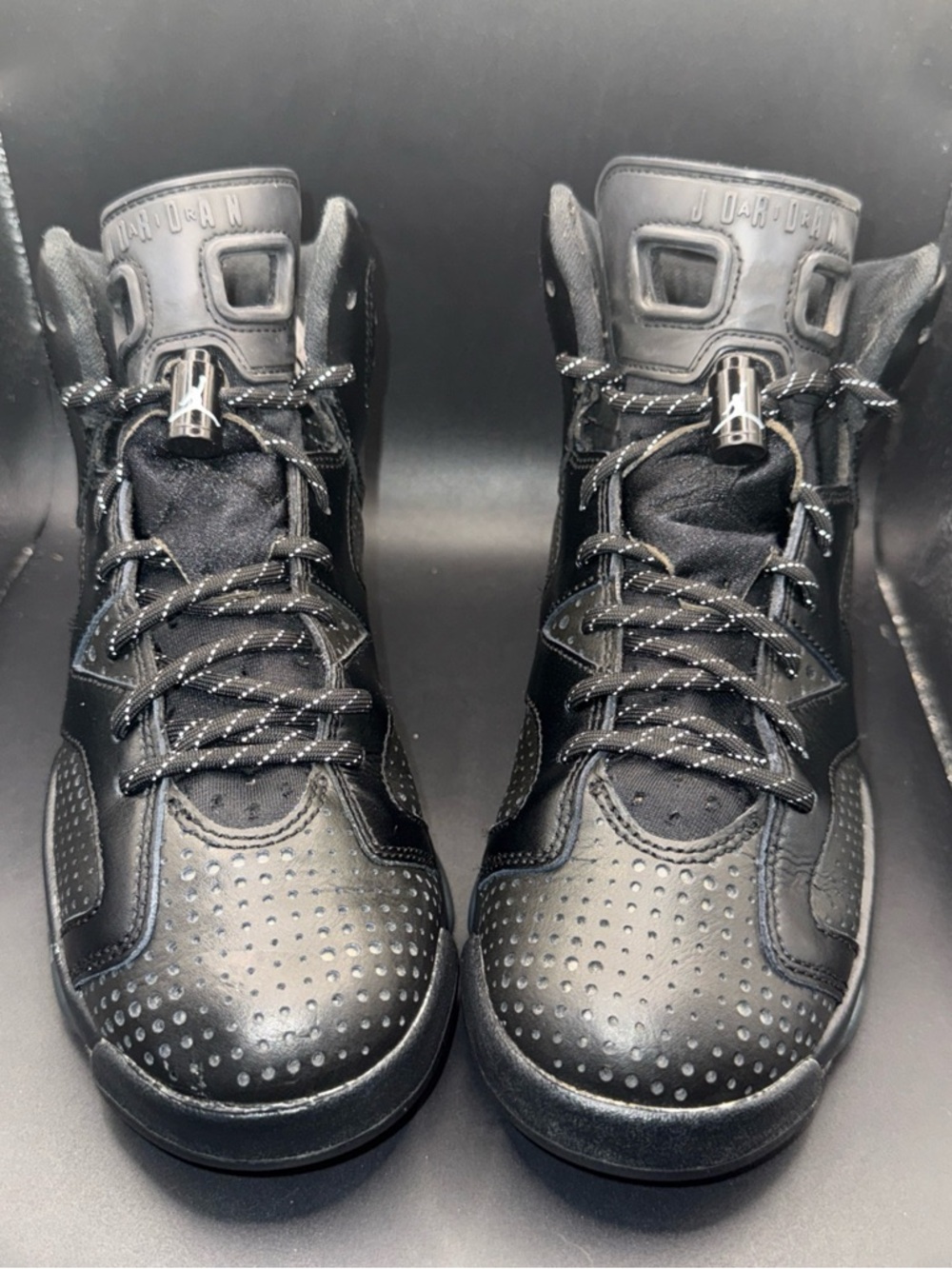 Size 6 (GS) - Jordan 6 Retro Mid Black Cat, 384665-020, Clean, With OG Box, Good